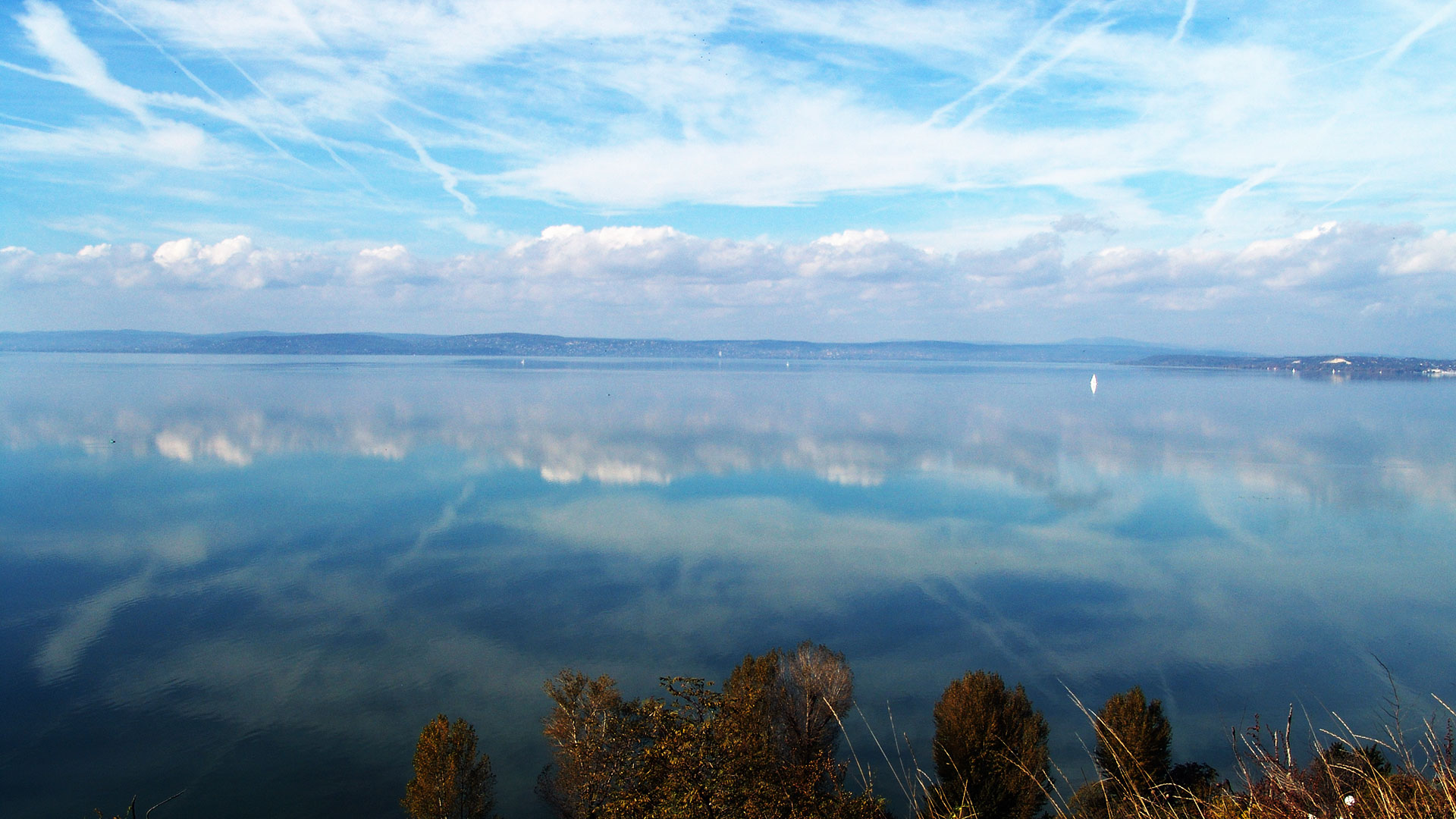 Az olyan eladó ingatlan, melyből látszik a Balaton, balatoni panorámás