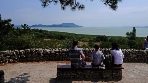 Balatongyörökön, eladó házat, nyaralót, üdülőt keresek Vevőimnek